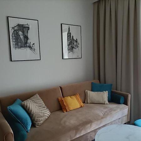 Apartament Zajezdnia Apartman Gdańsk Kültér fotó