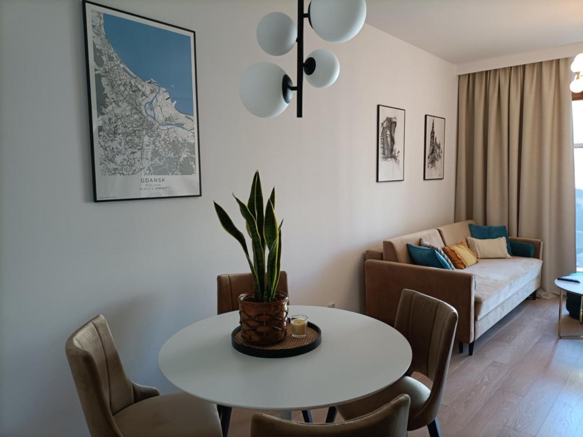 Apartament Zajezdnia Apartman Gdańsk Kültér fotó