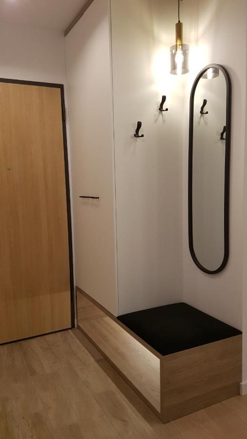 Apartament Zajezdnia Apartman Gdańsk Kültér fotó
